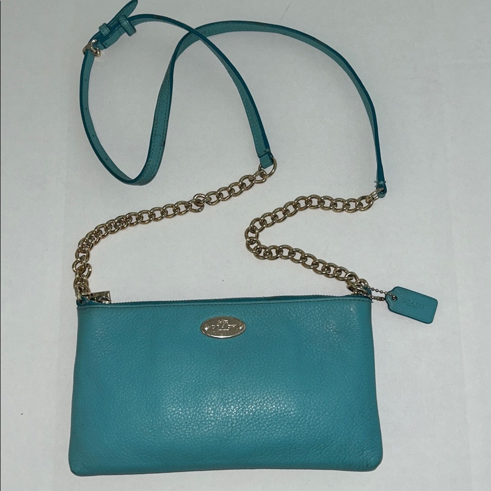 Coach f52709 leather Quinn chain strap crossbody